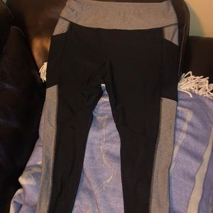 Gottex leggings with Mesh down the leg